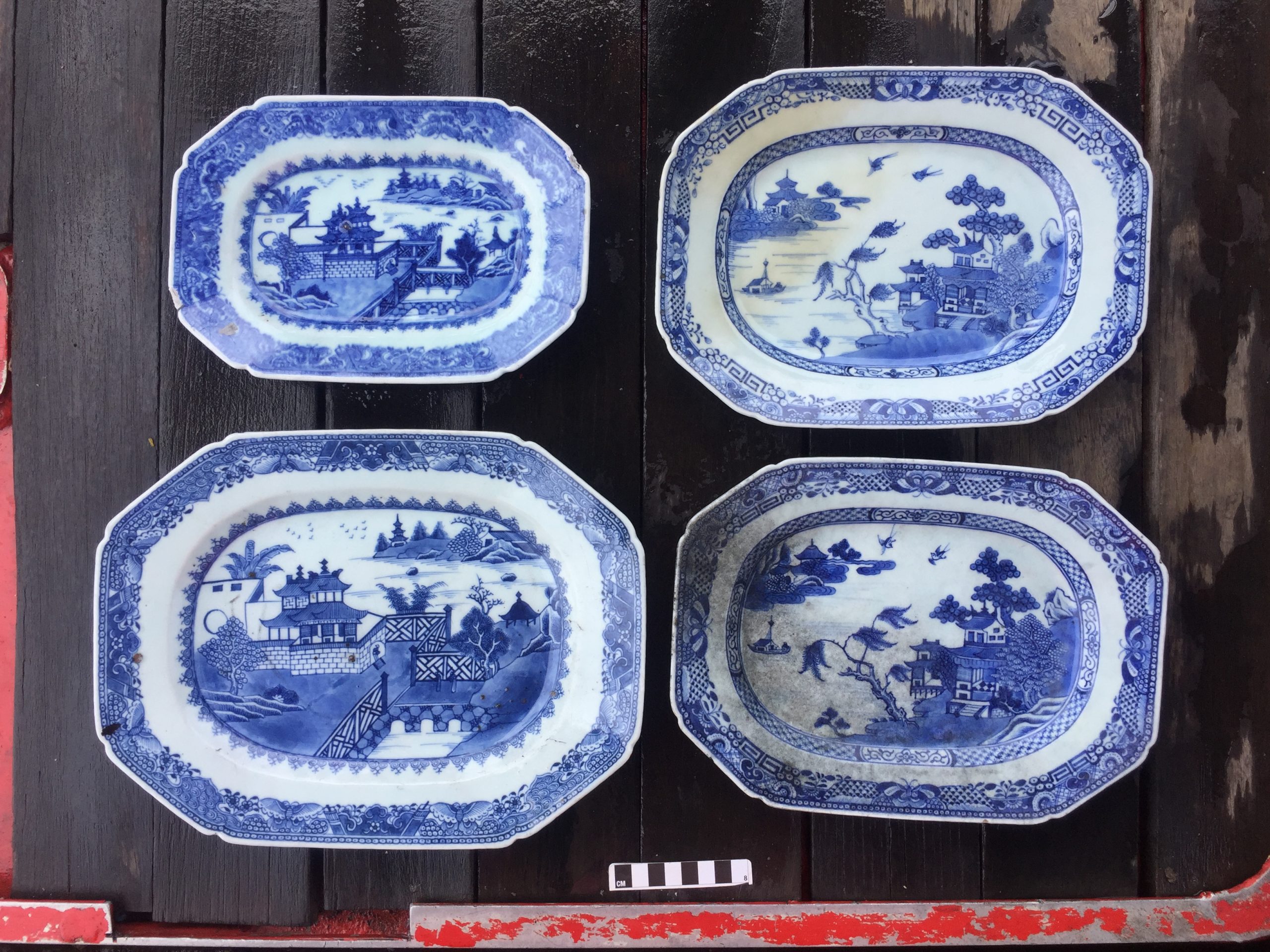 Octagonal serving dishes in perfect condition from SW2